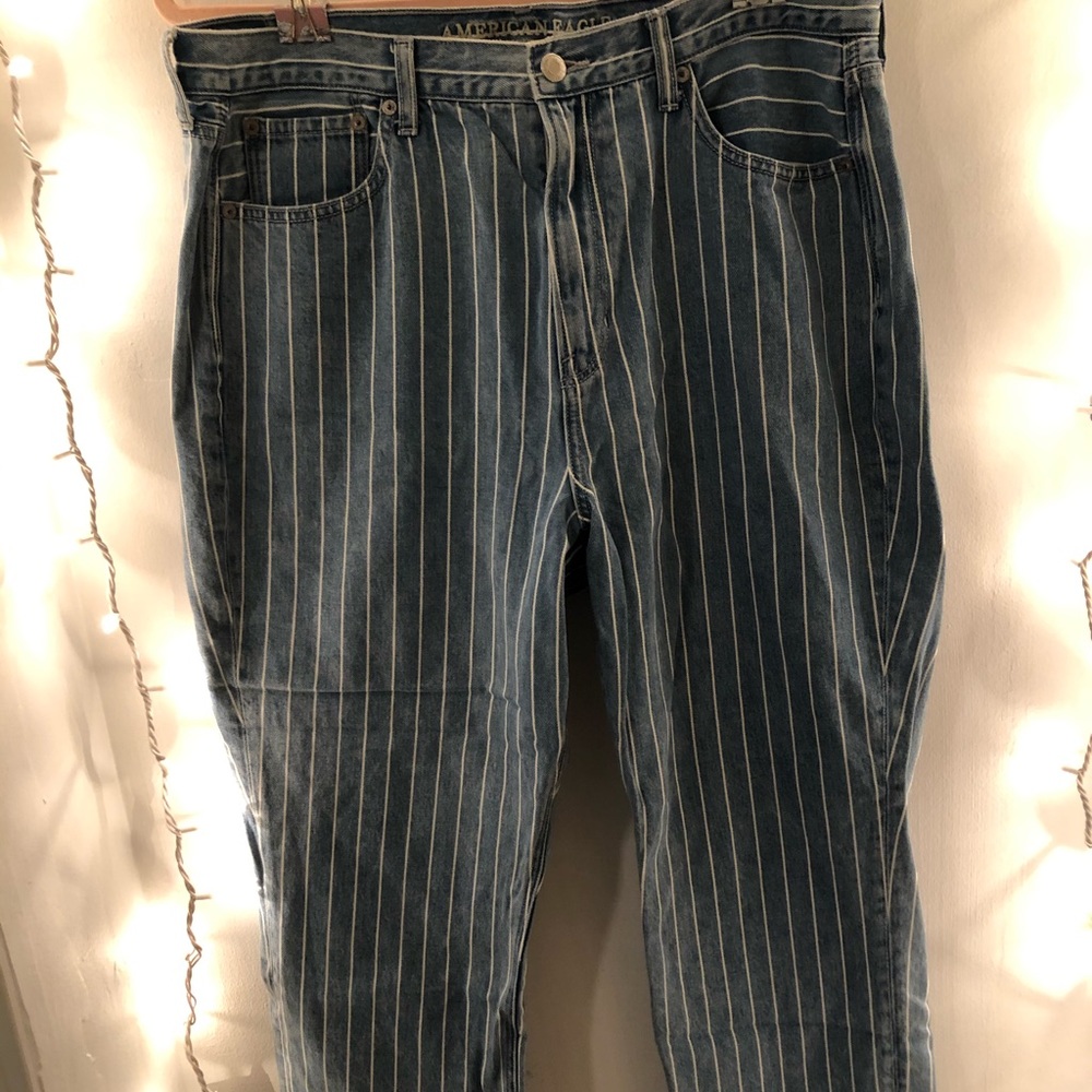 American Eagle Mom Jeans